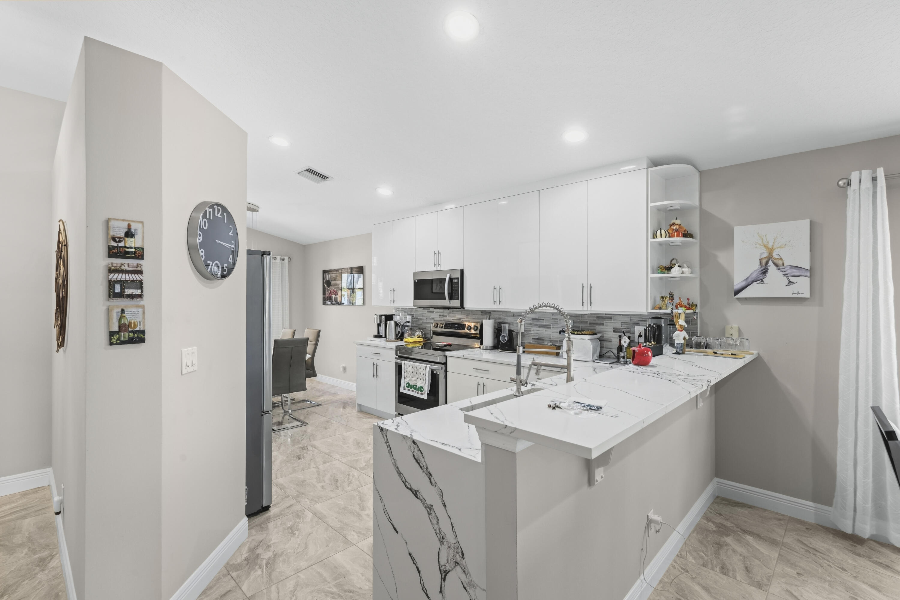 12035 Roma Road