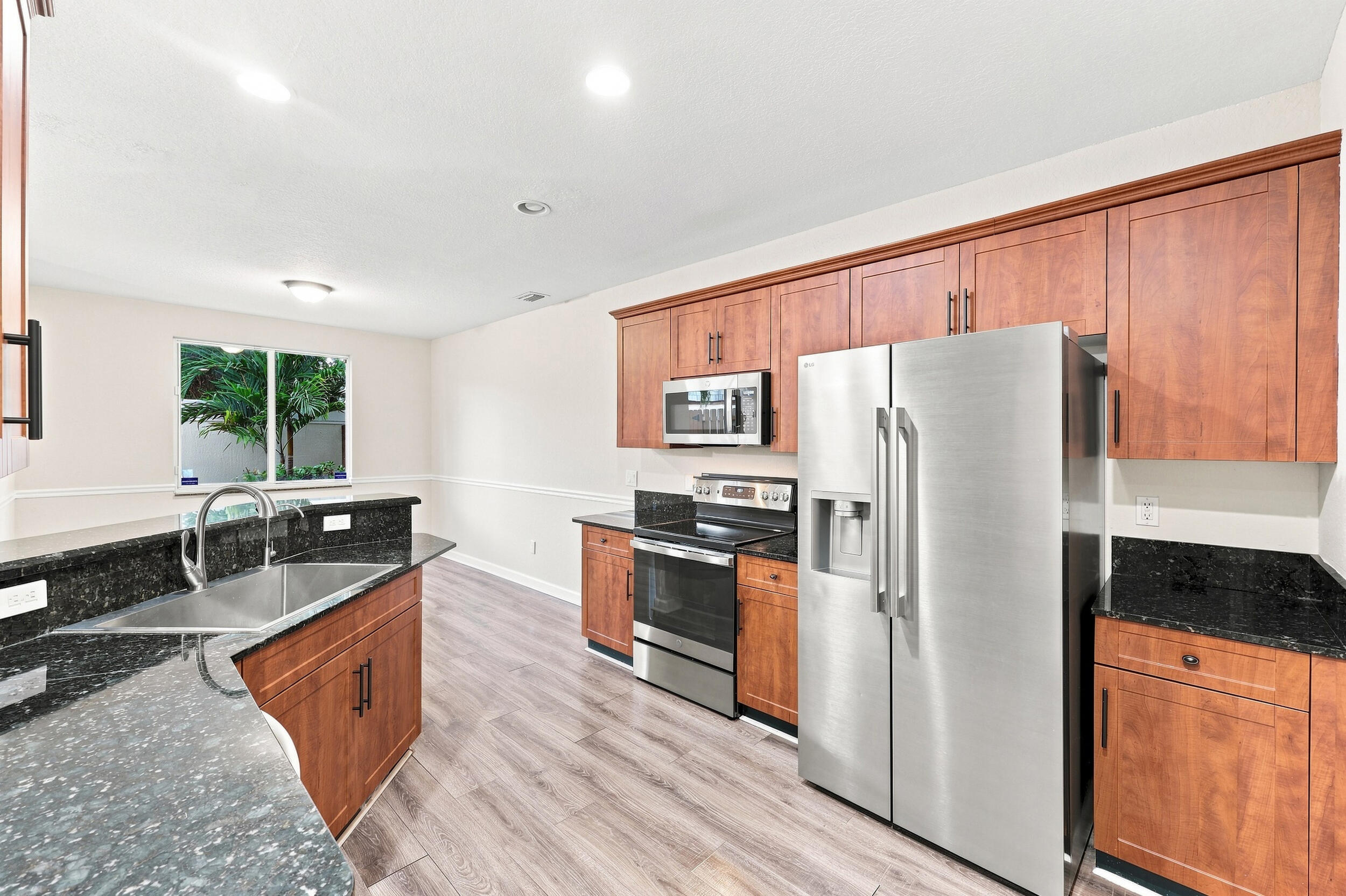 1803 Coastal Bay Boulevard