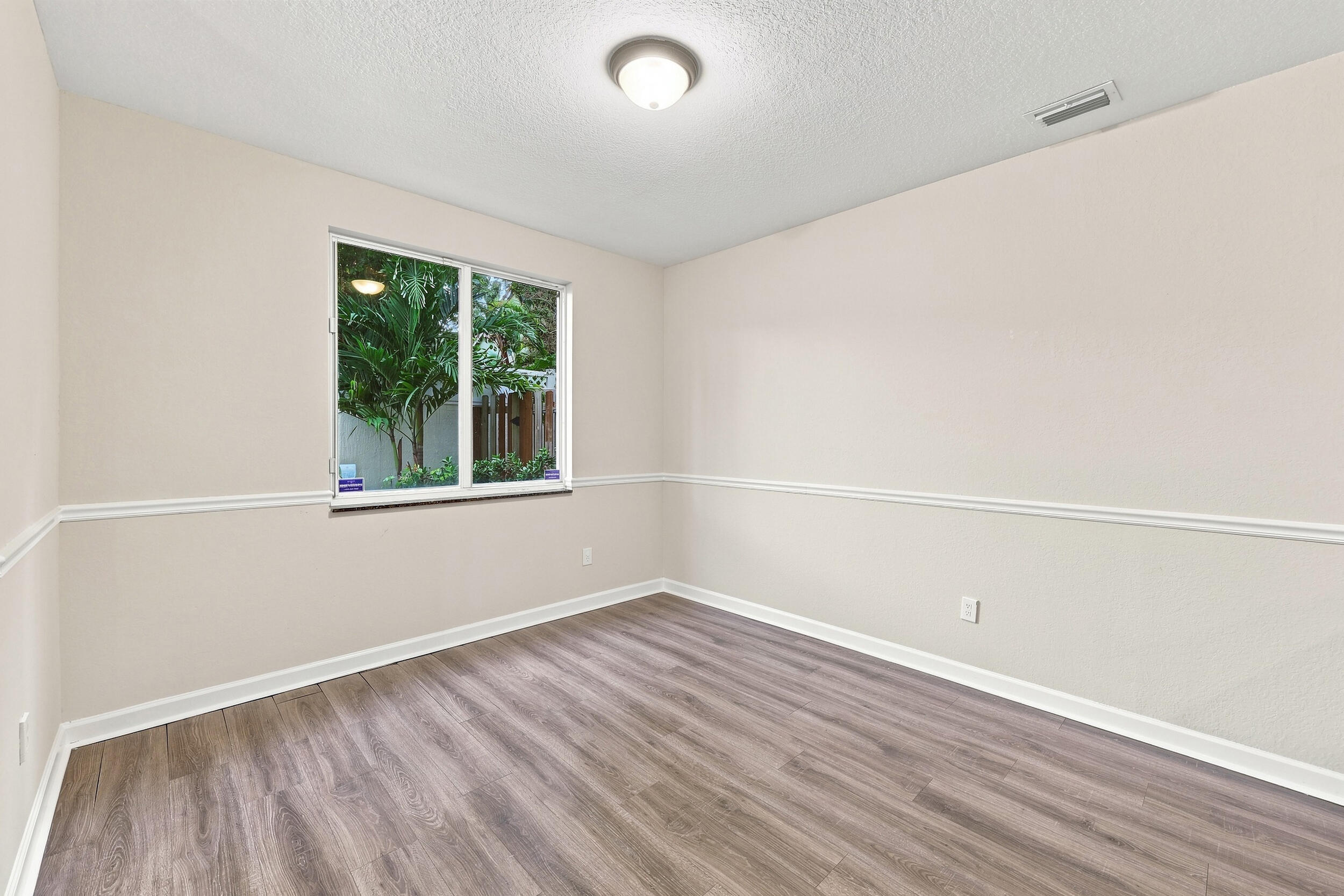 1803 Coastal Bay Boulevard