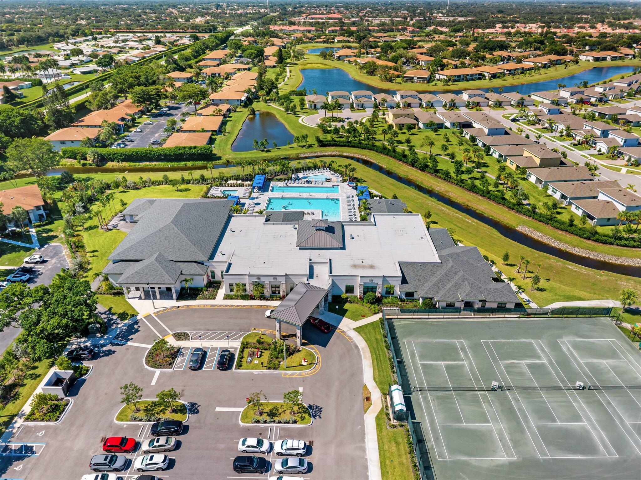 5635 QUEEN PALM Court D