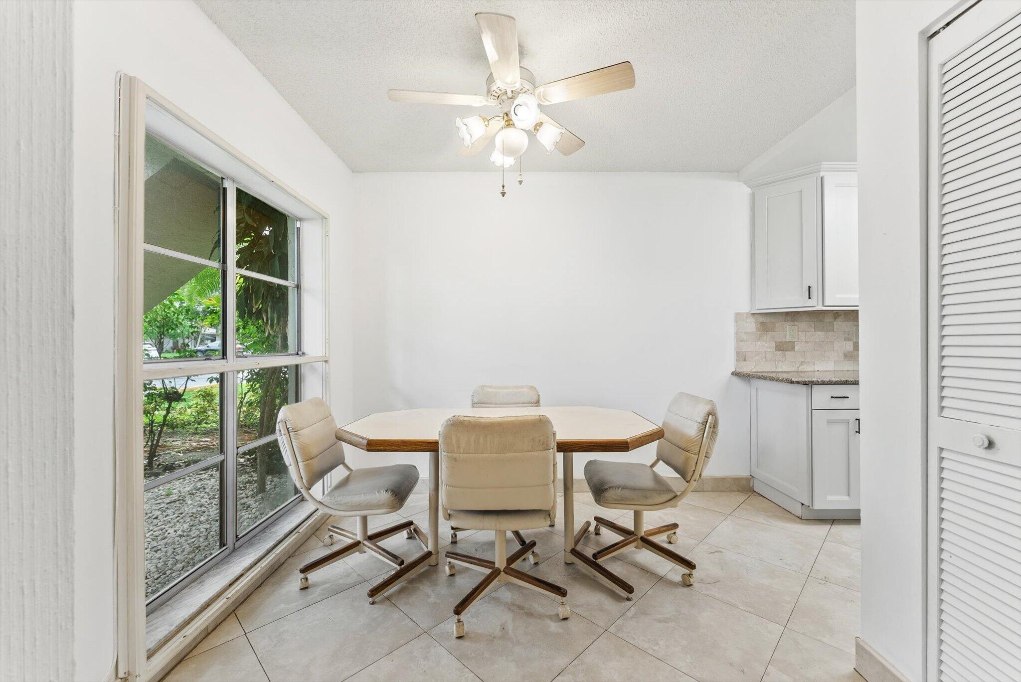 5635 QUEEN PALM Court D