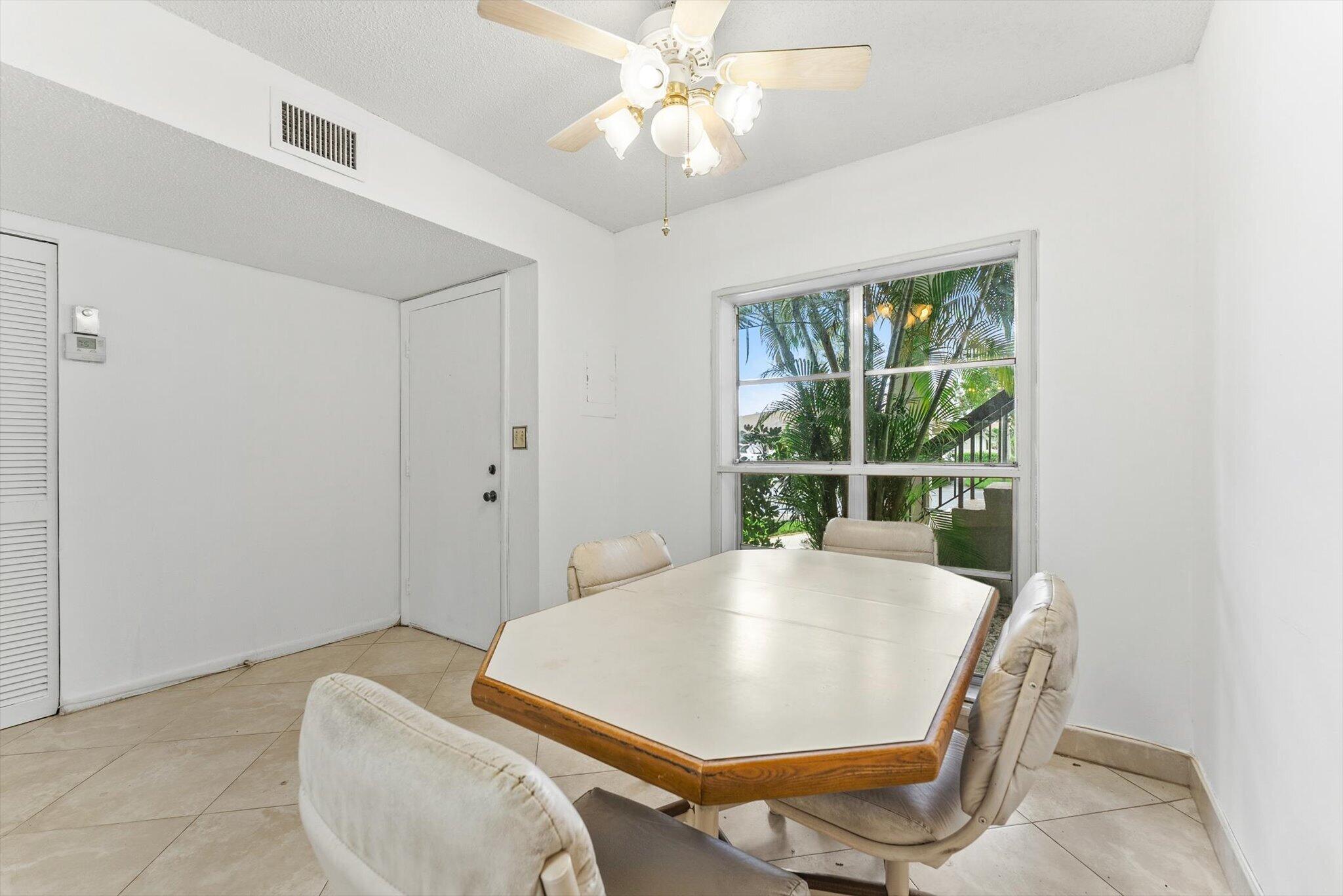 5635 QUEEN PALM Court D