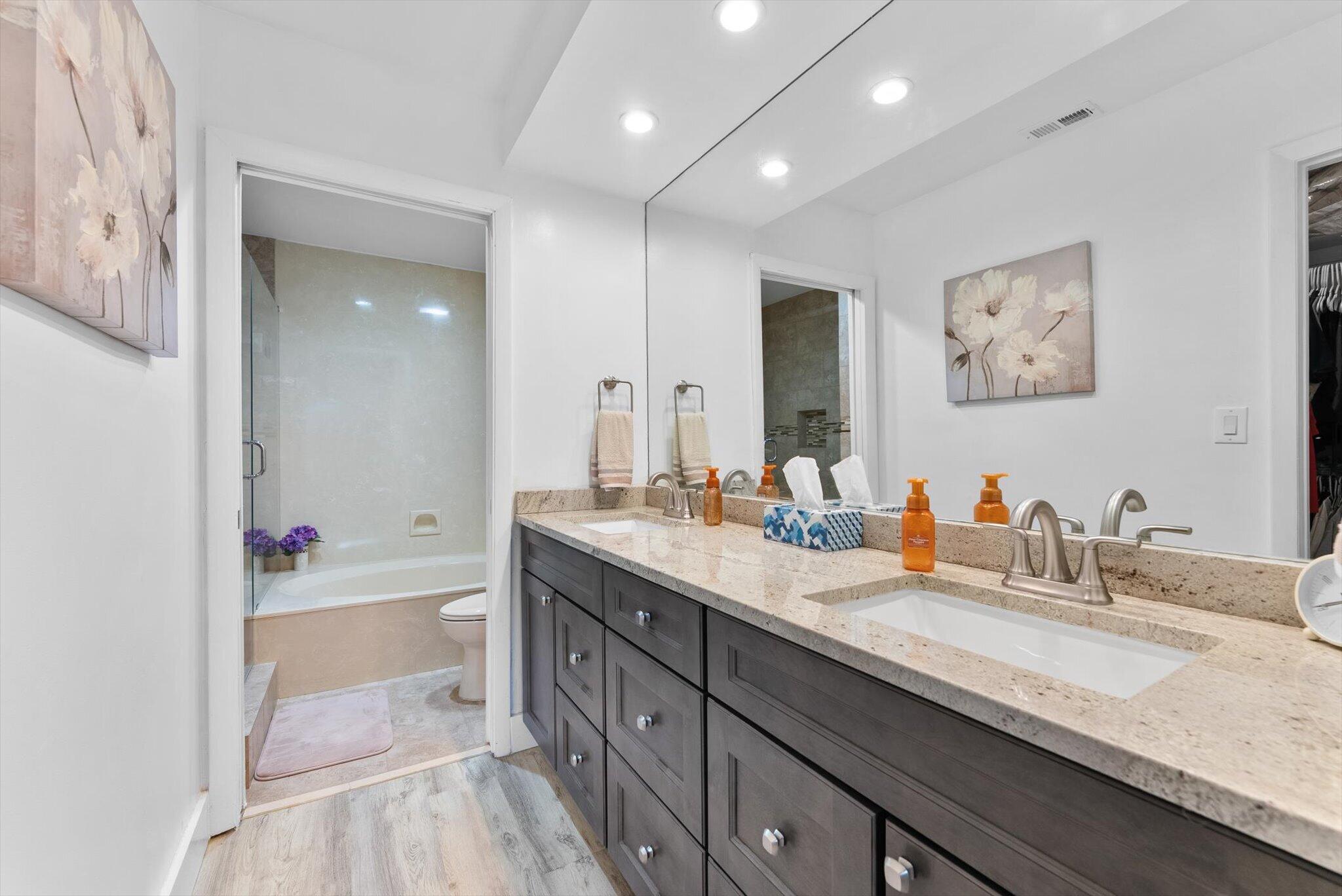 5152 Golfview Court 1825