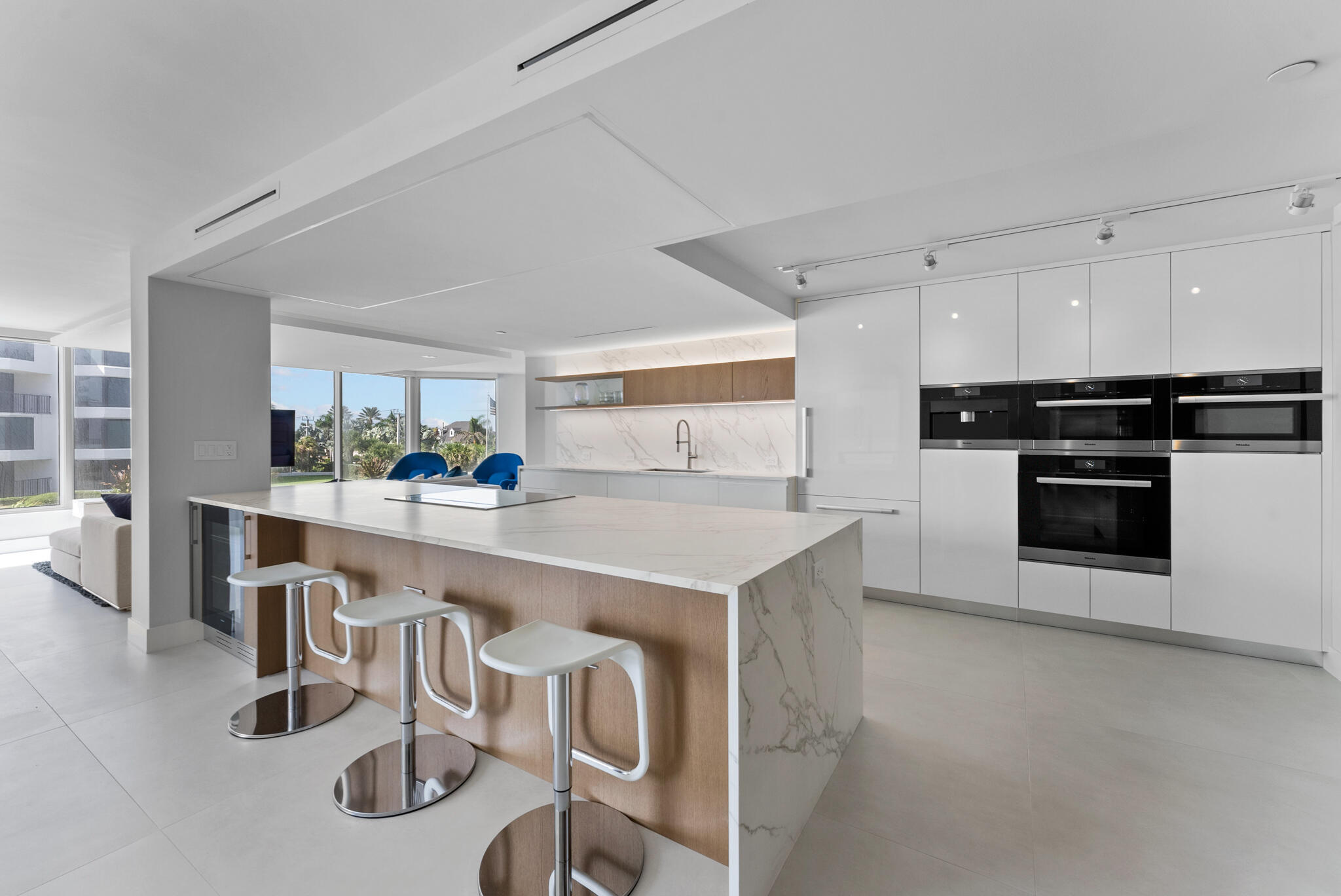 2565 S OCEAN Boulevard 101N