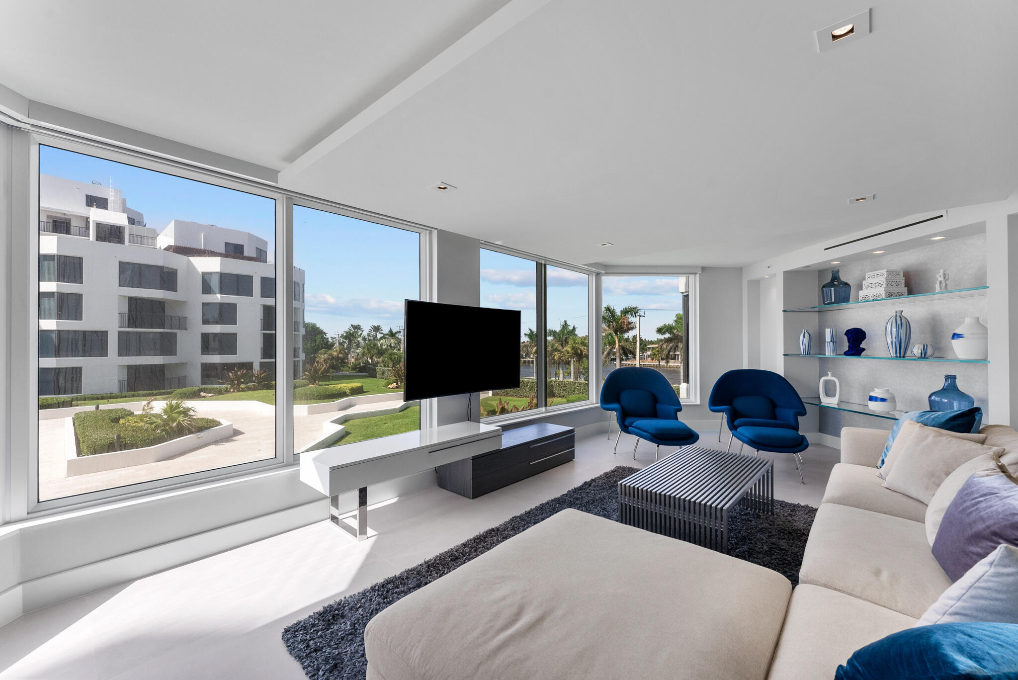 2565 S OCEAN Boulevard 101N