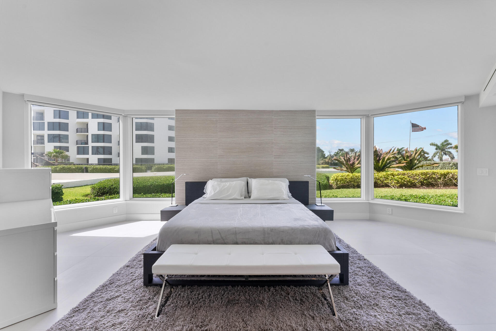 2565 S OCEAN Boulevard 101N