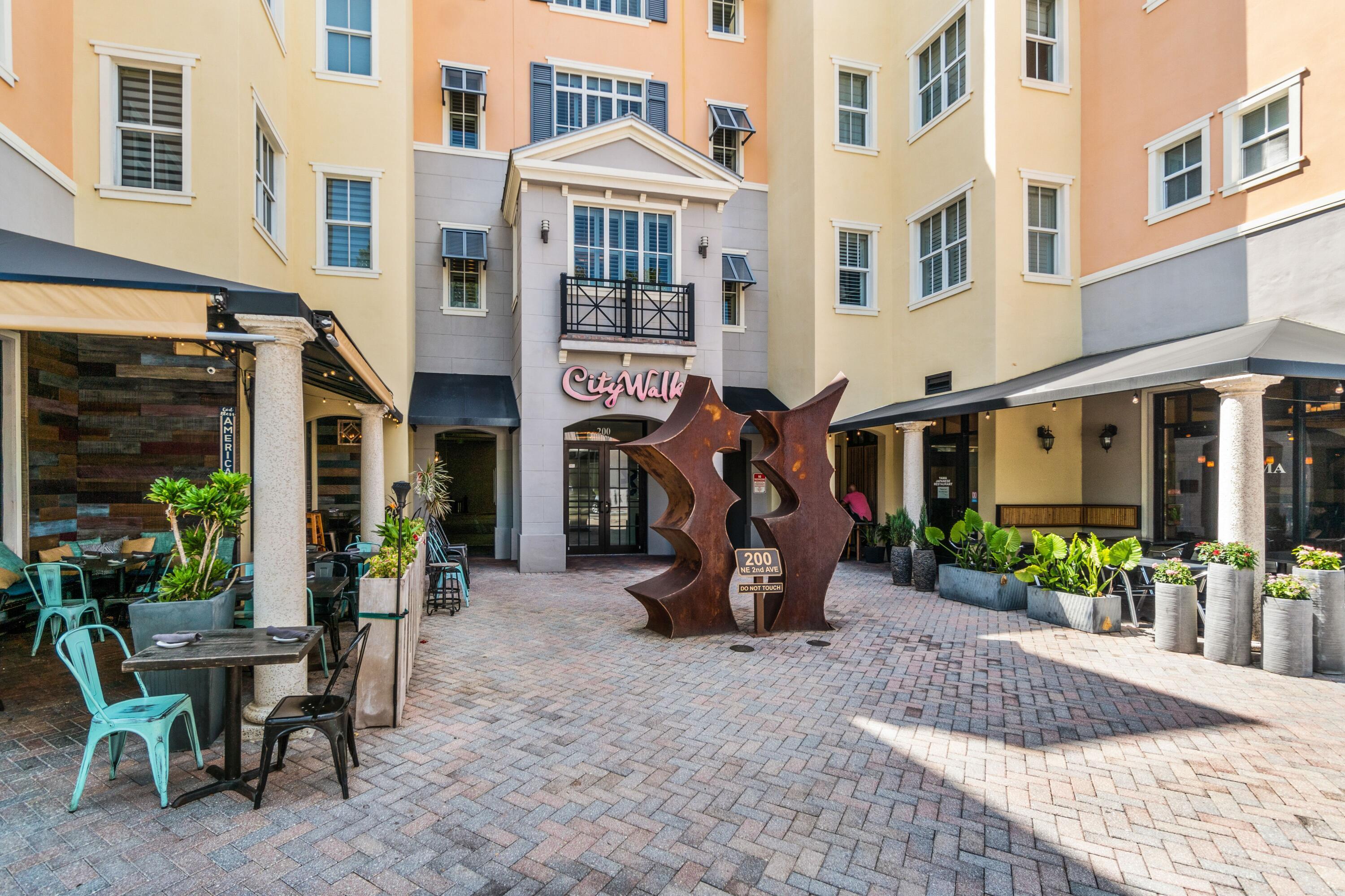 200 NE 2nd Avenue 209
