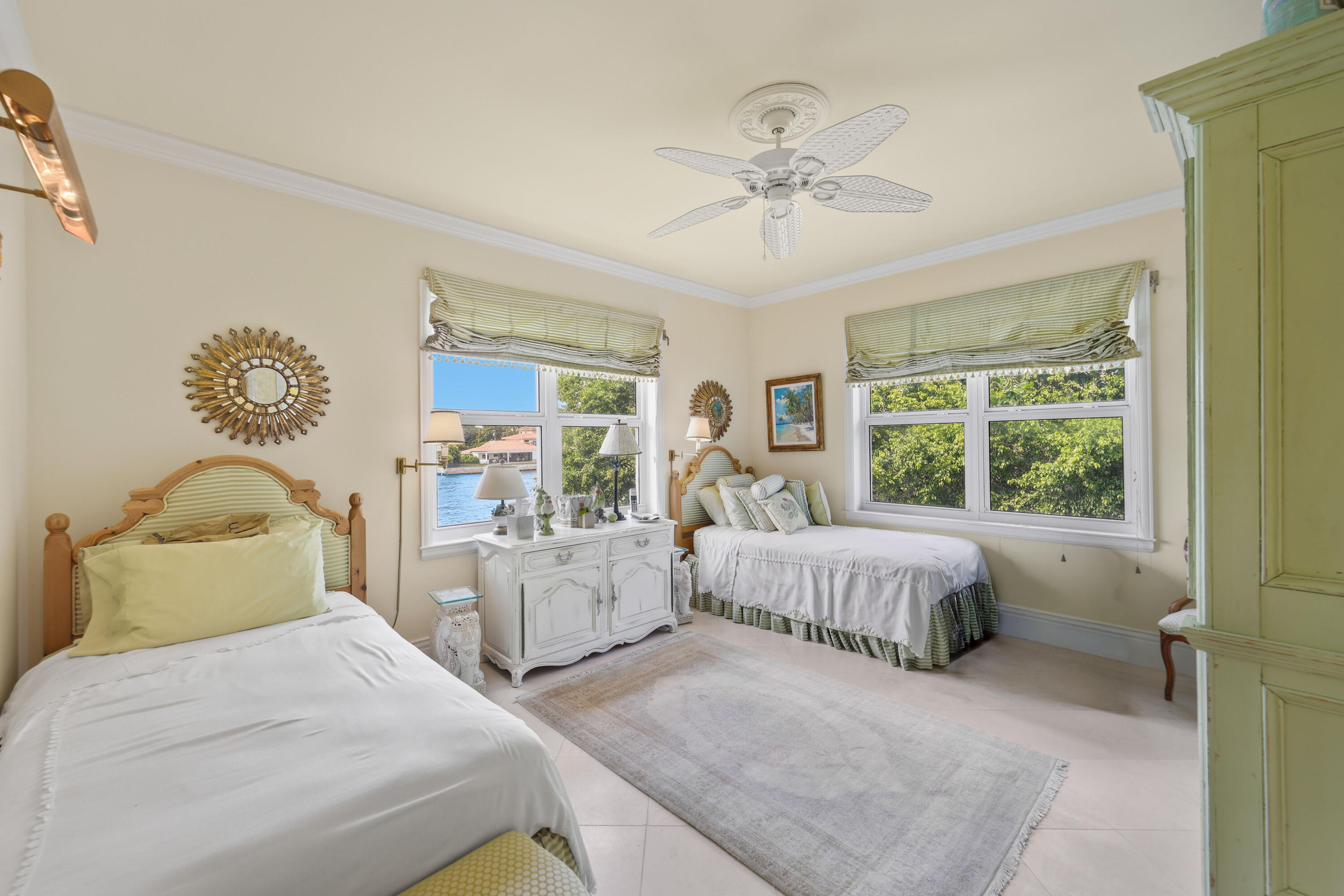 2150 S Ocean Boulevard 1B
