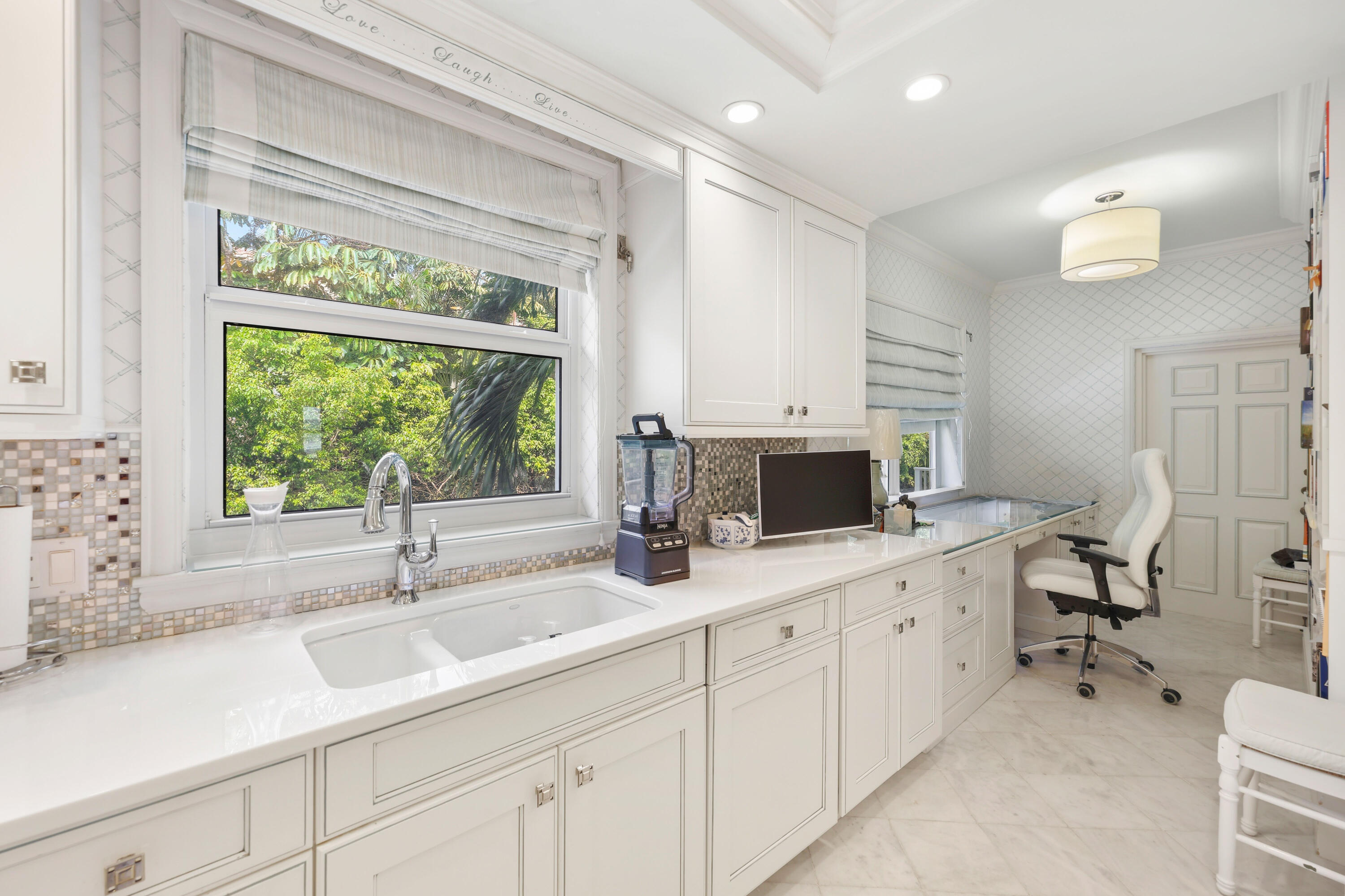 2150 S Ocean Boulevard 1B