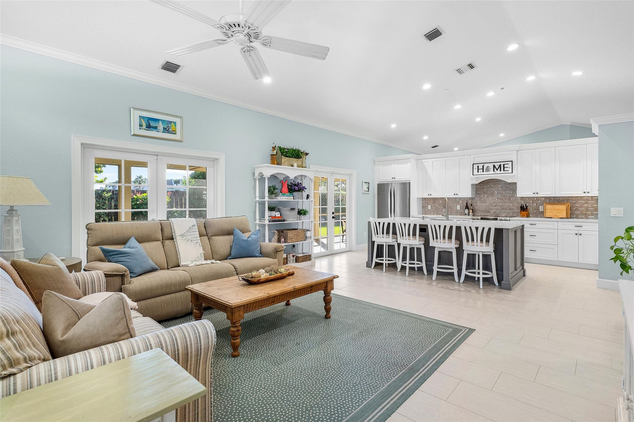 2855 Hampton Circle