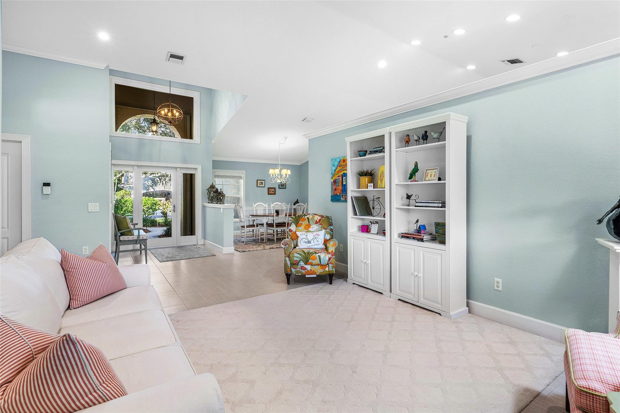 2855 Hampton Circle