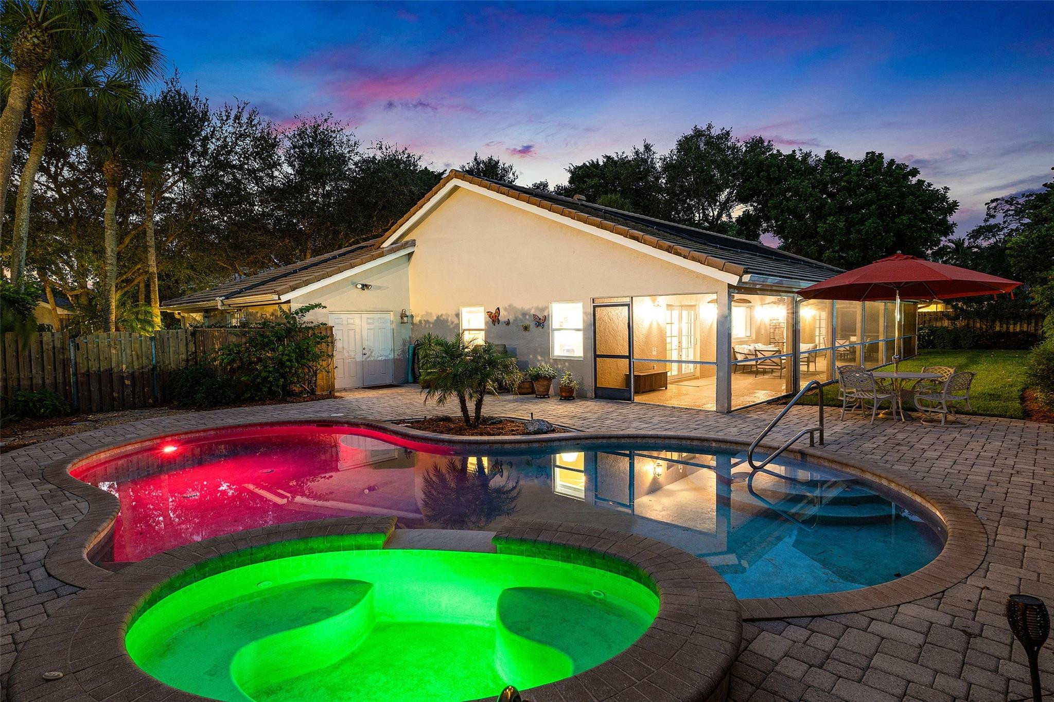 2855 Hampton Circle