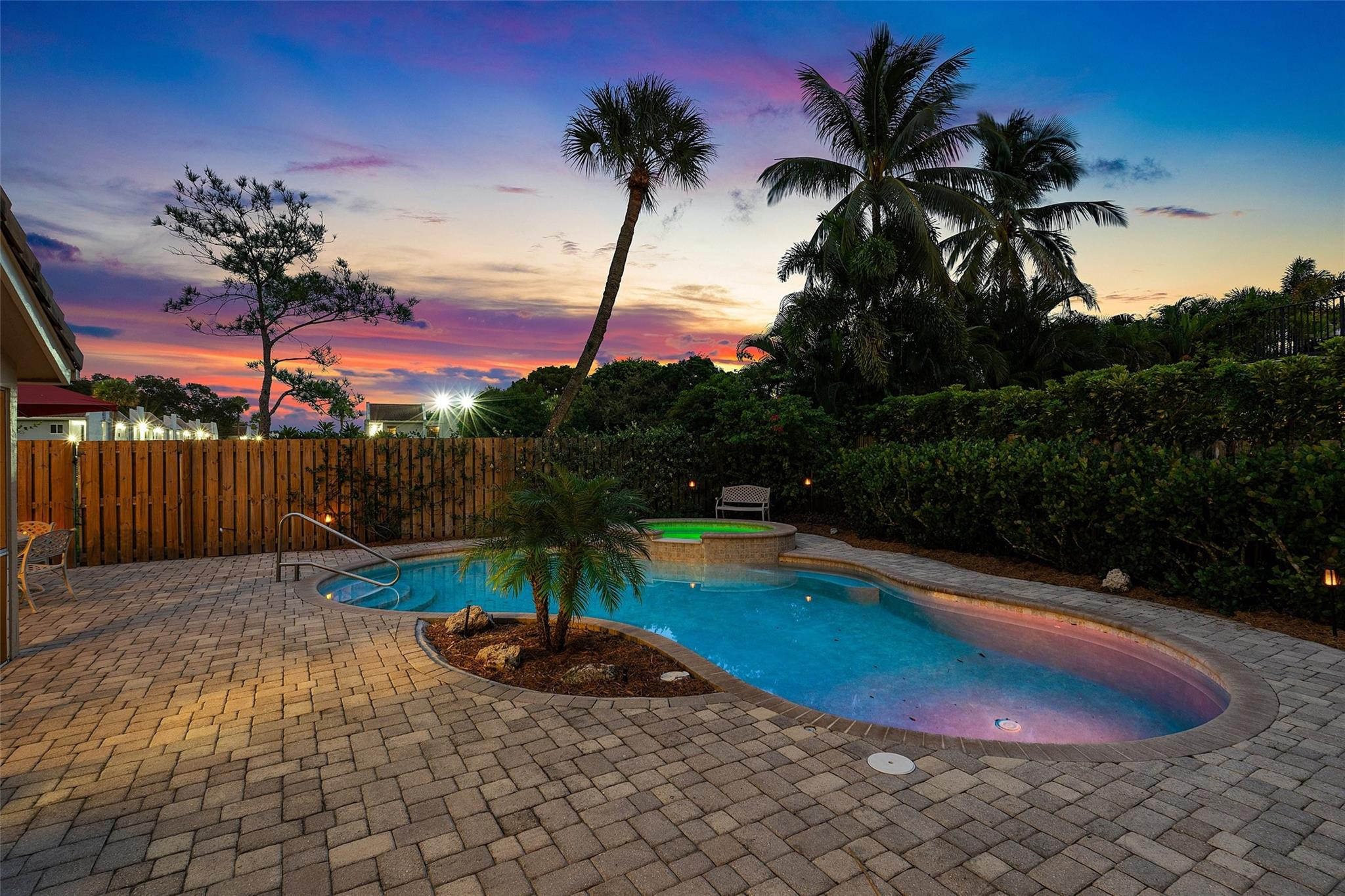 2855 Hampton Circle