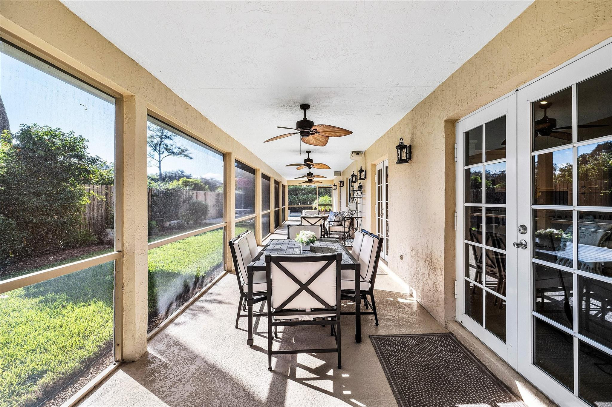 2855 Hampton Circle