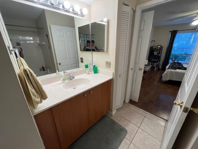 1740 Palm Cove Boulevard 4103