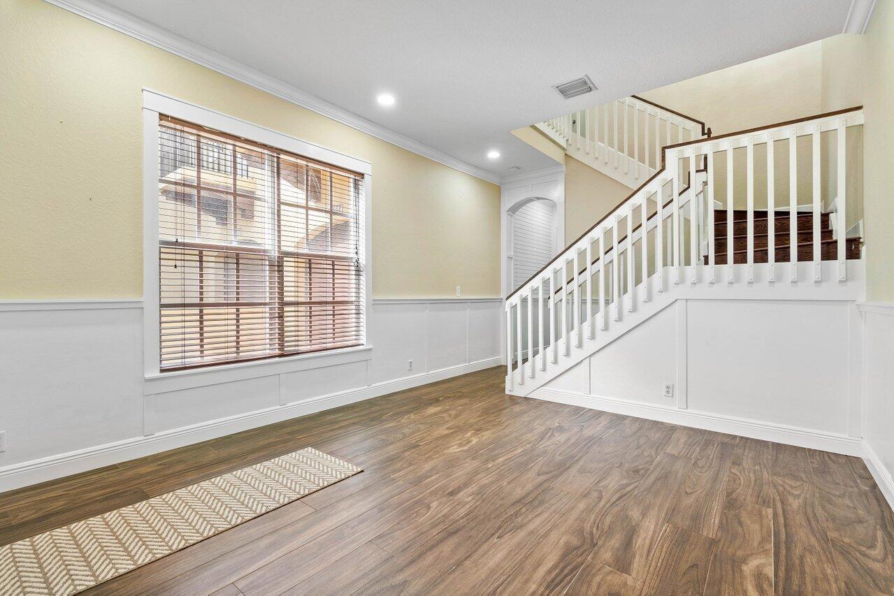 2789 Eagle Rock Circle 2