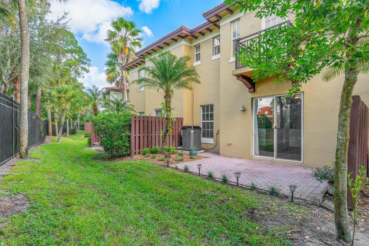 2789 Eagle Rock Circle 2