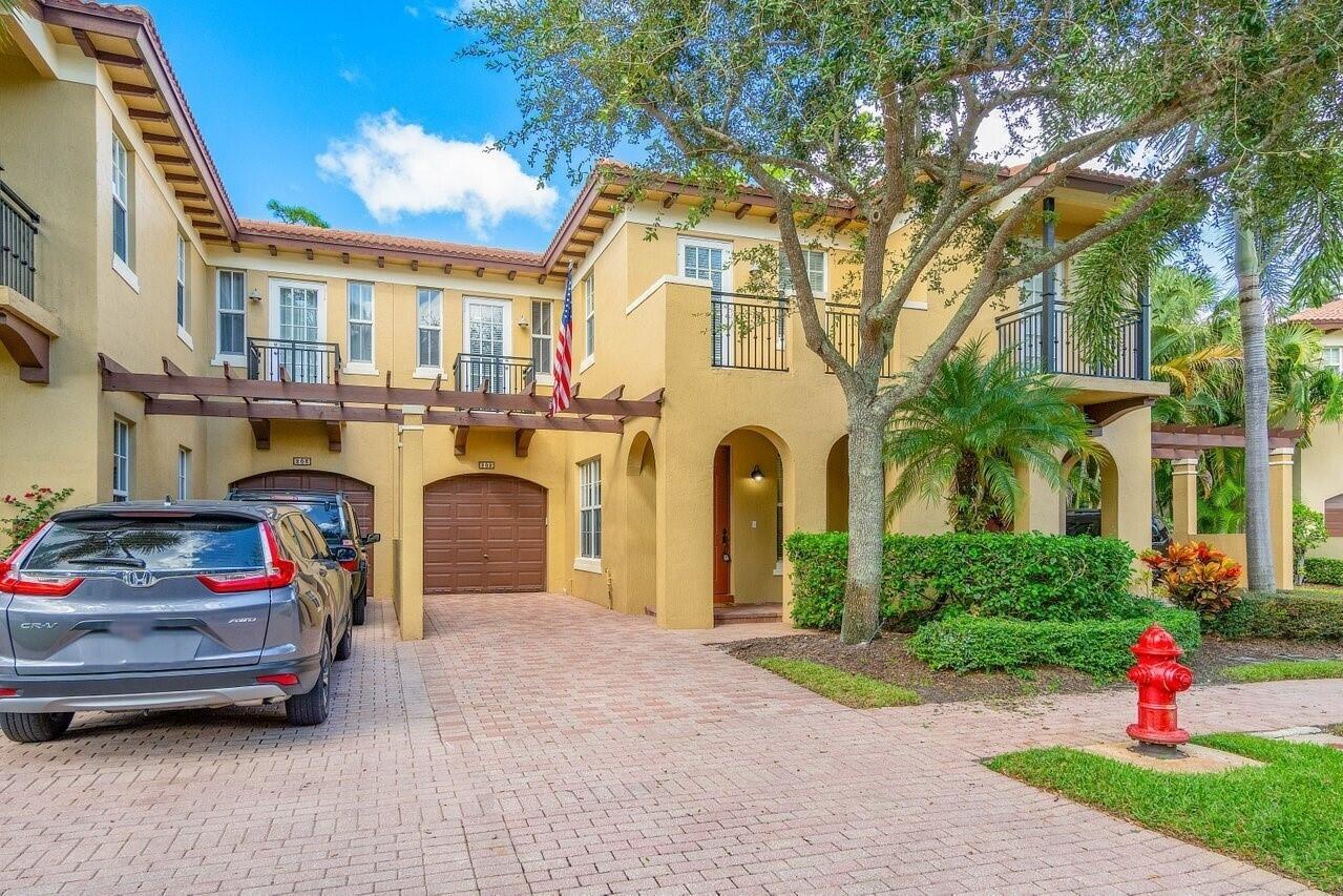 2789 Eagle Rock Circle 2