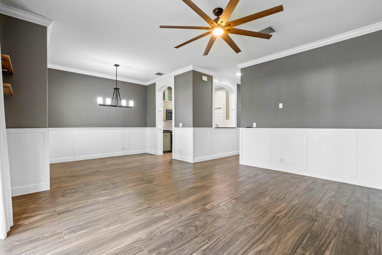 2789 Eagle Rock Circle 2