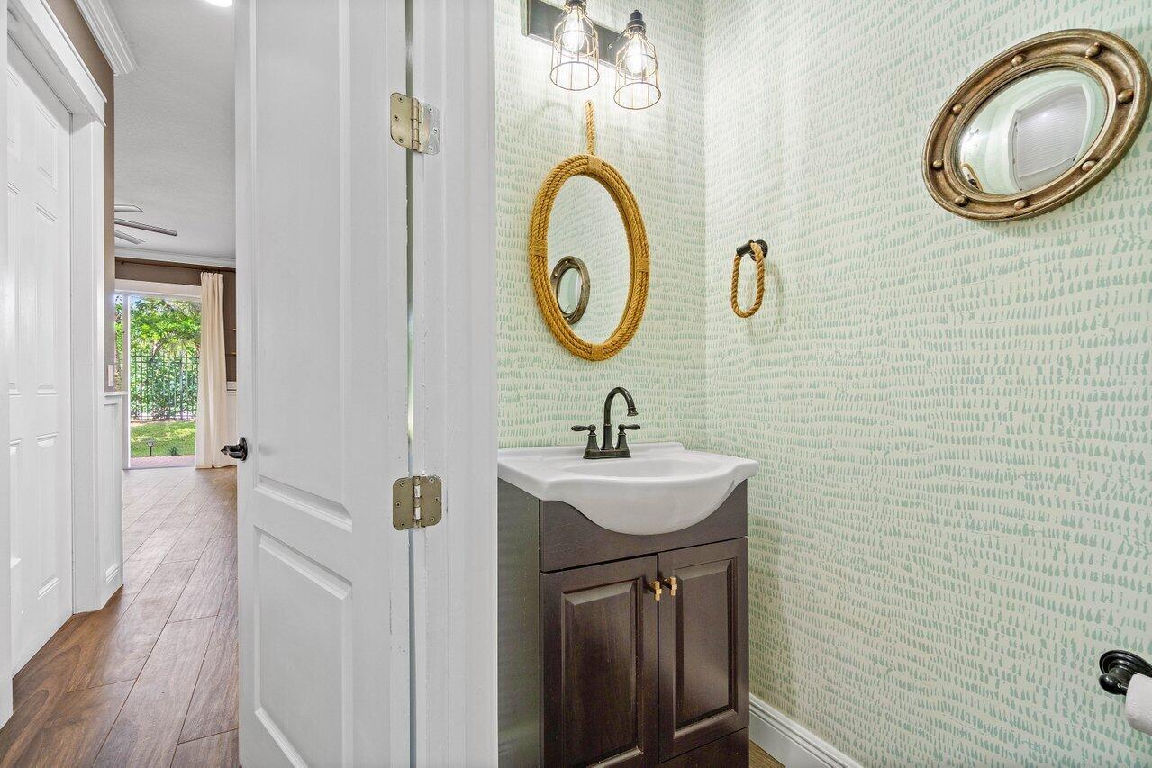 2789 Eagle Rock Circle 2