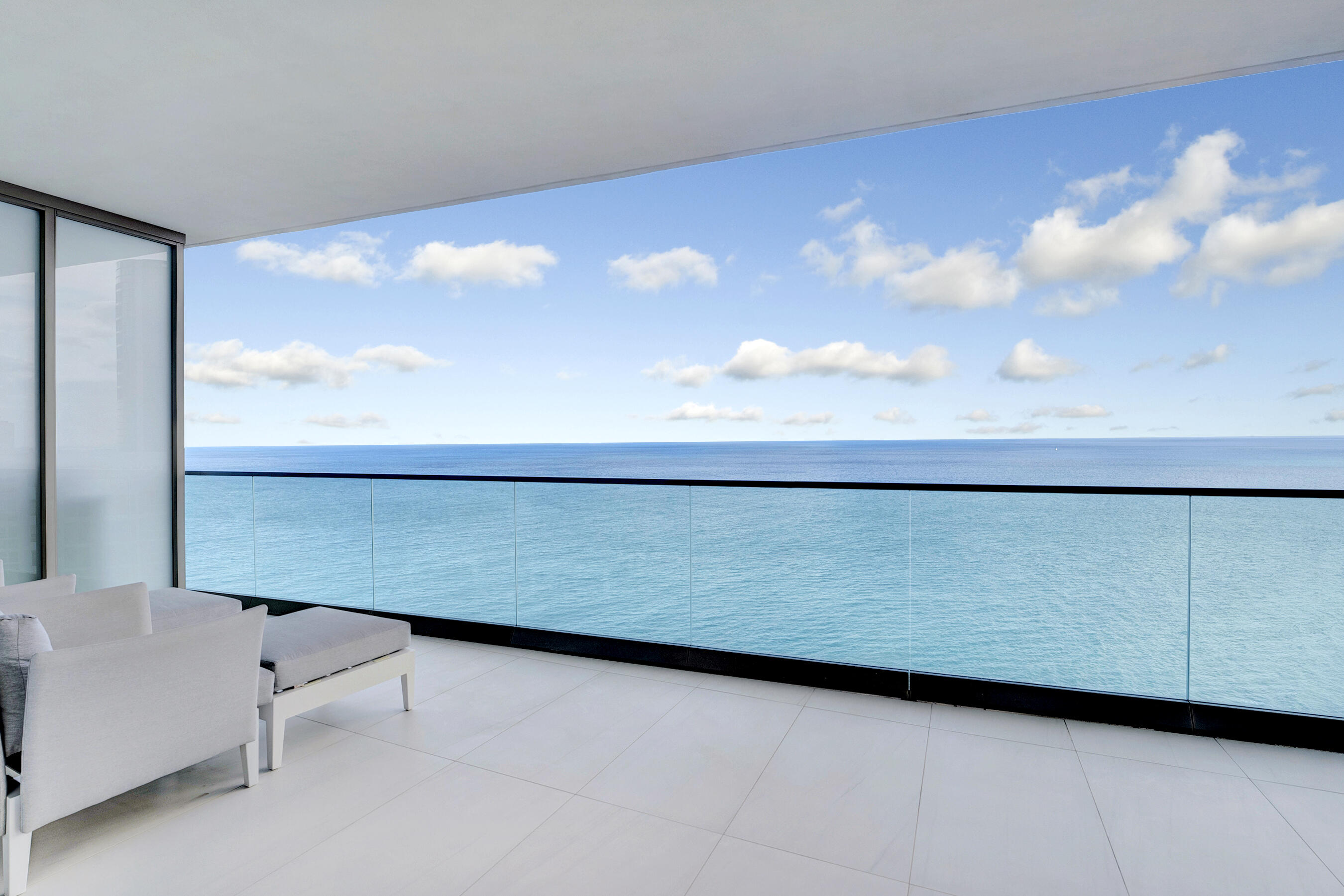 18975 Collins Avenue 3201