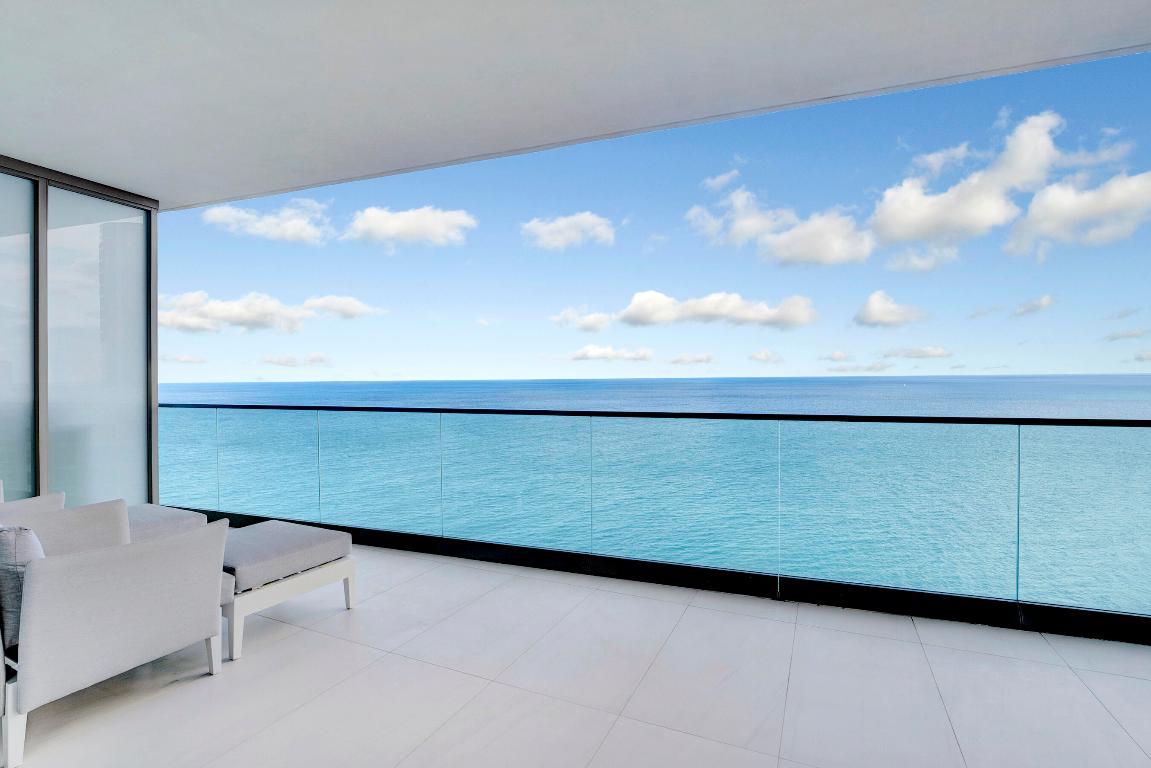 18975 Collins Avenue 3201