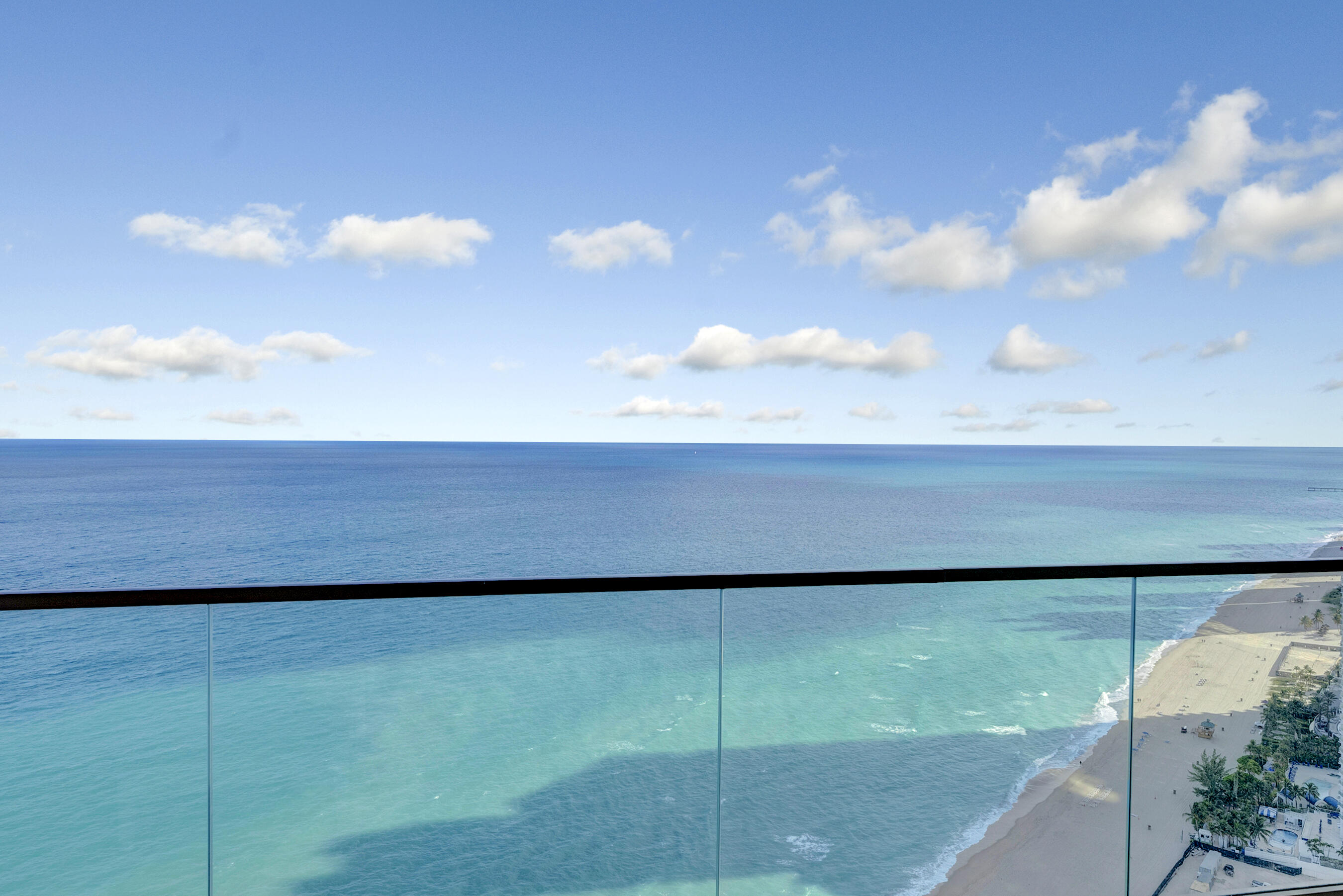 18975 Collins Avenue 3201