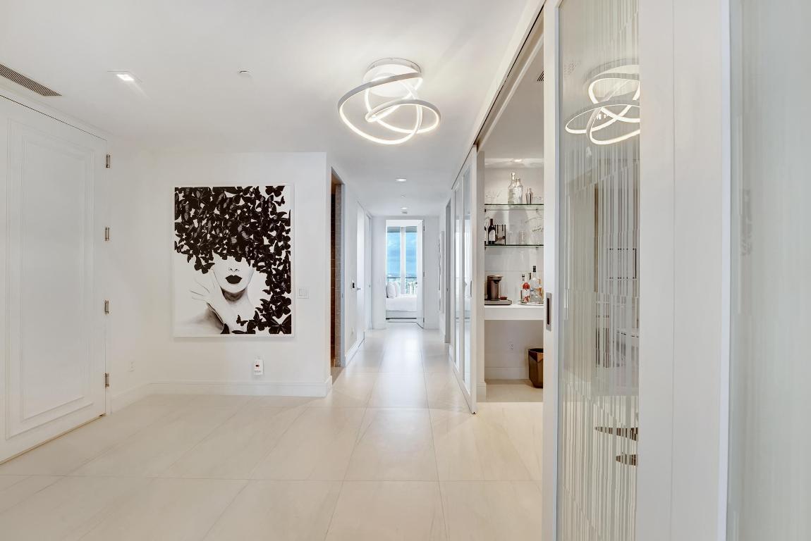 18975 Collins Avenue 3201