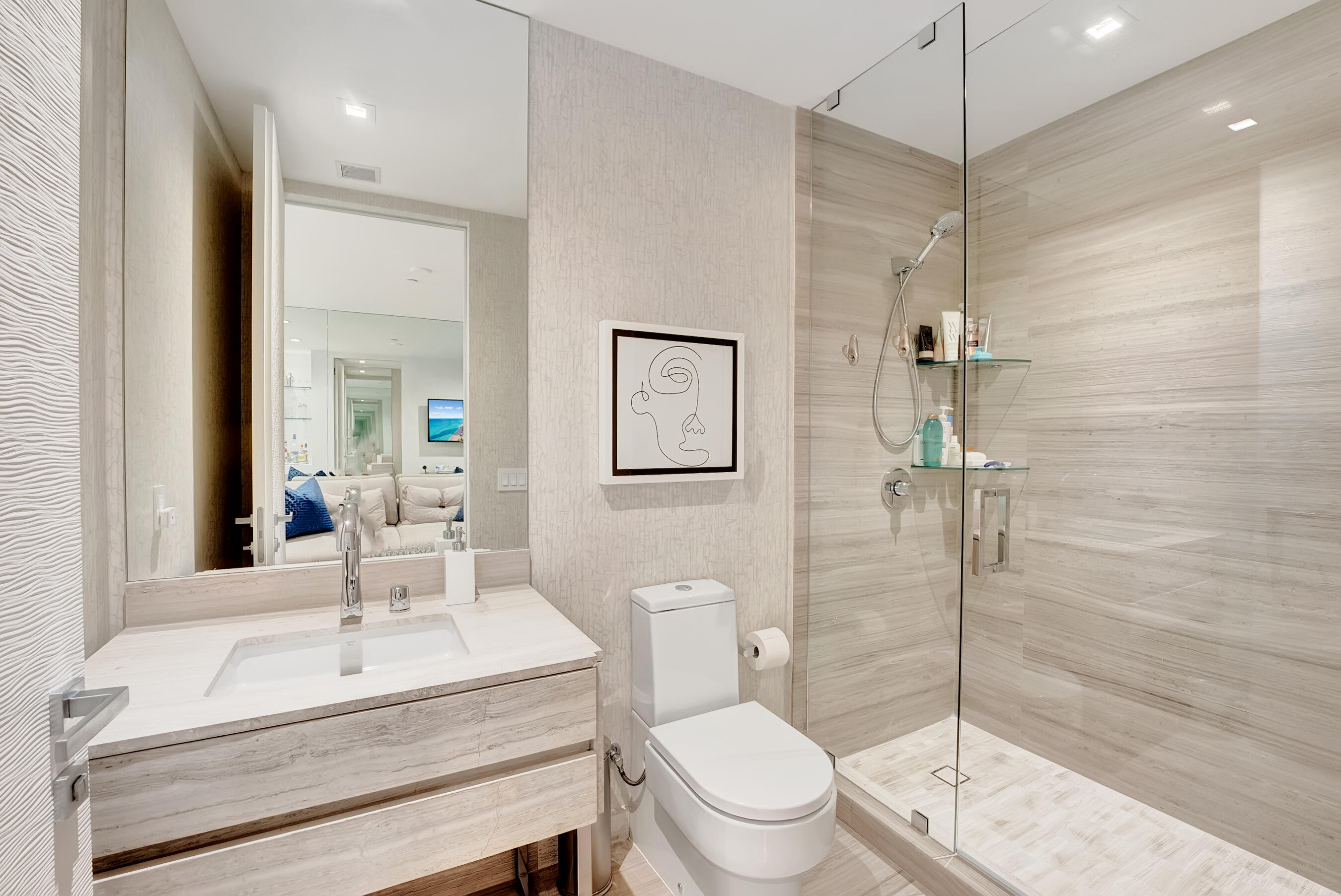 18975 Collins Avenue 3201