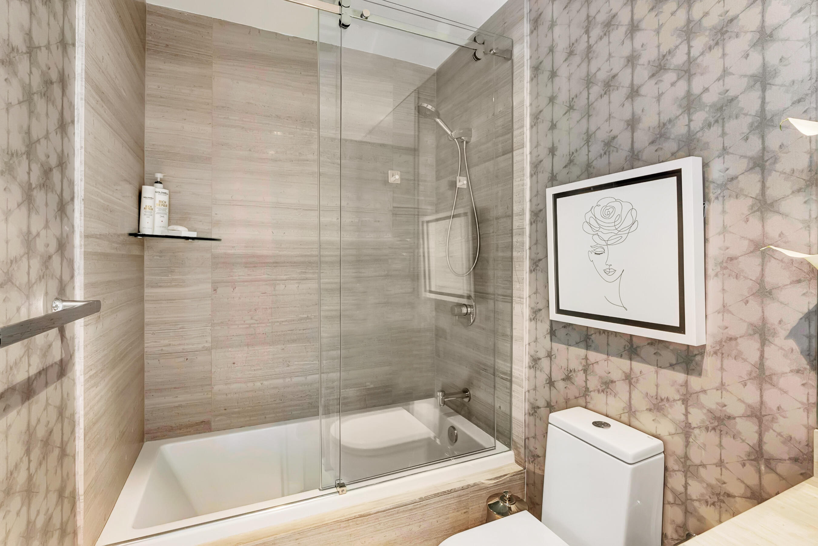 18975 Collins Avenue 3201