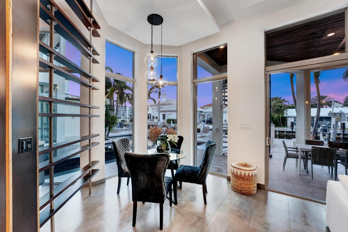 1005 Rhodes Villa Avenue