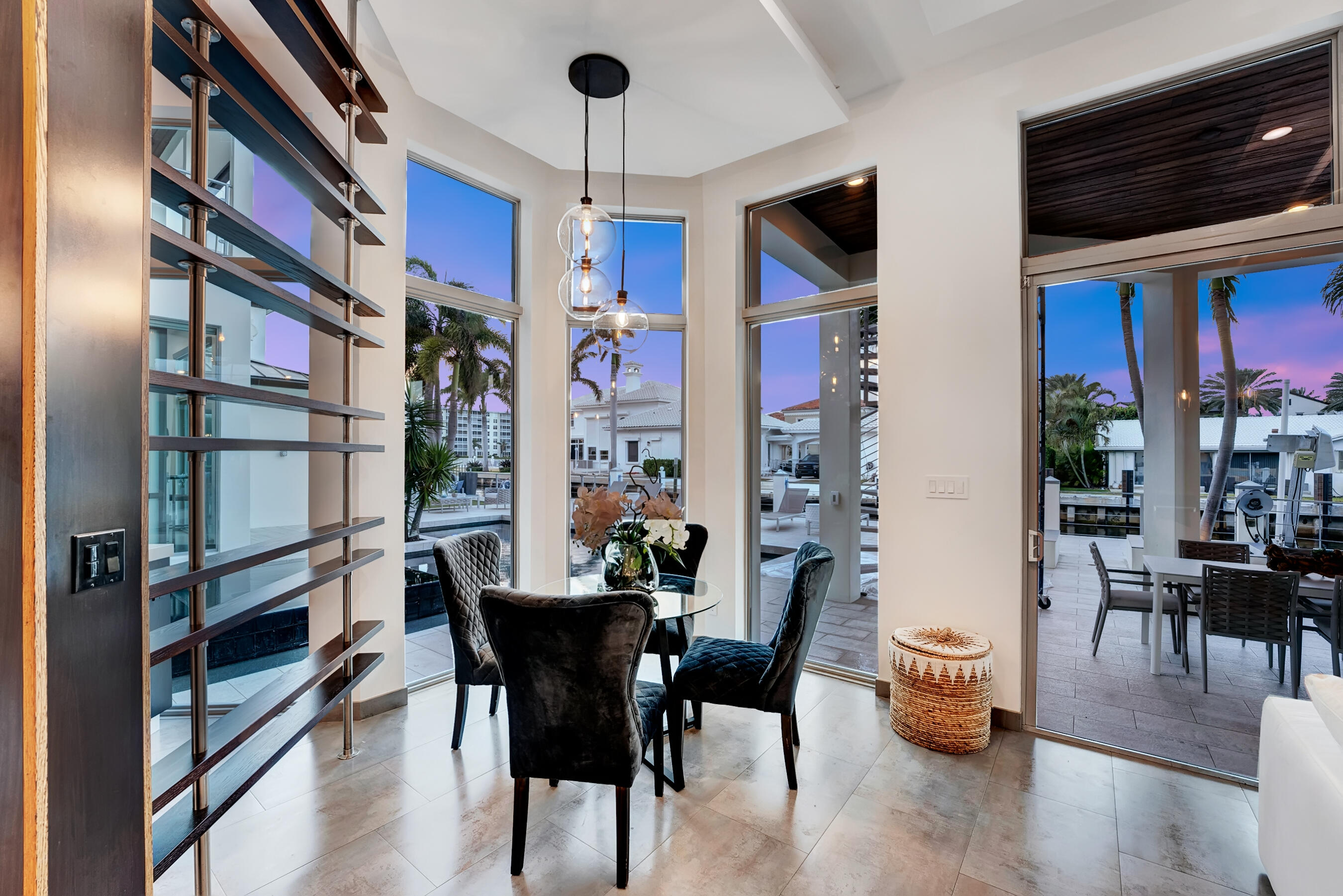 1005 Rhodes Villa Avenue