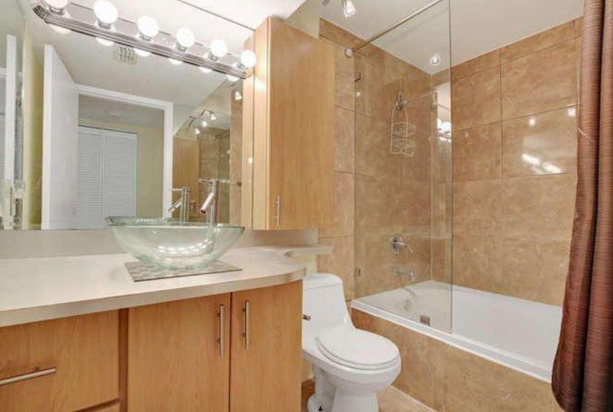 1745 Palm Cove Boulevard 3-305