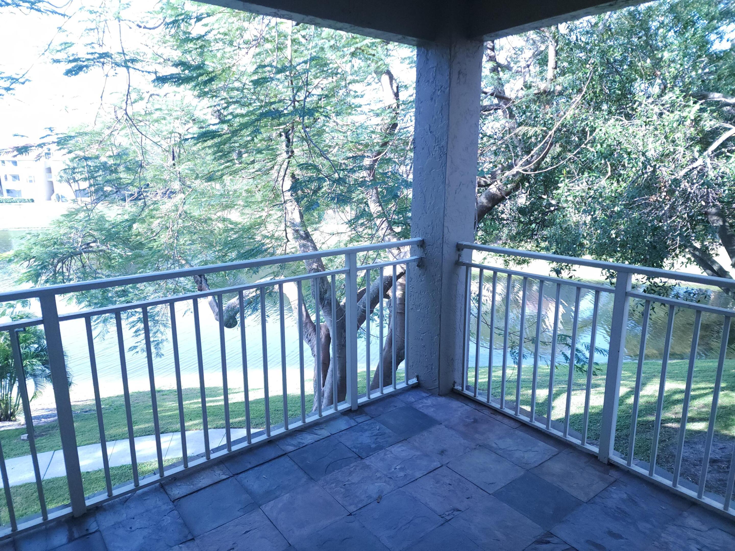 1745 Palm Cove Boulevard 3-305