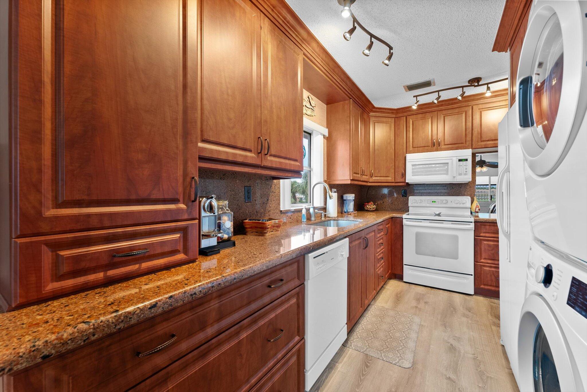 13112 Sentry Palm Court B