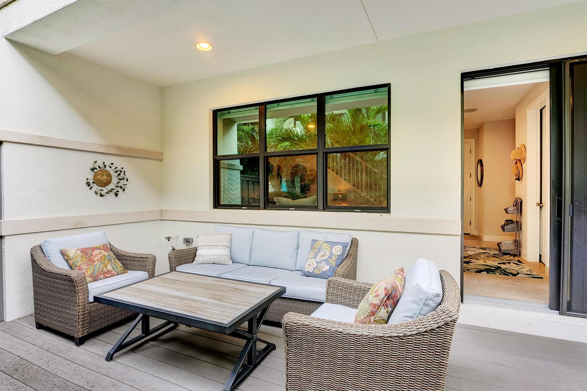 613 Windward Circle S