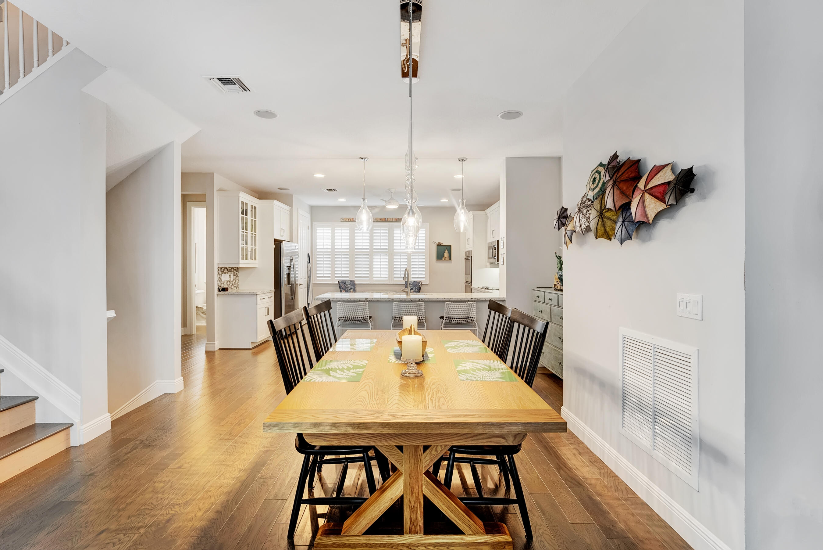 613 Windward Circle S