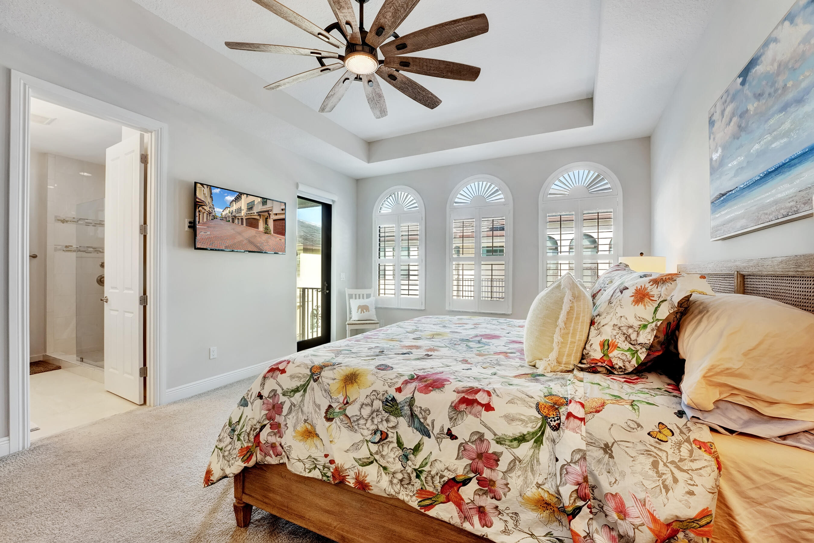 613 Windward Circle S