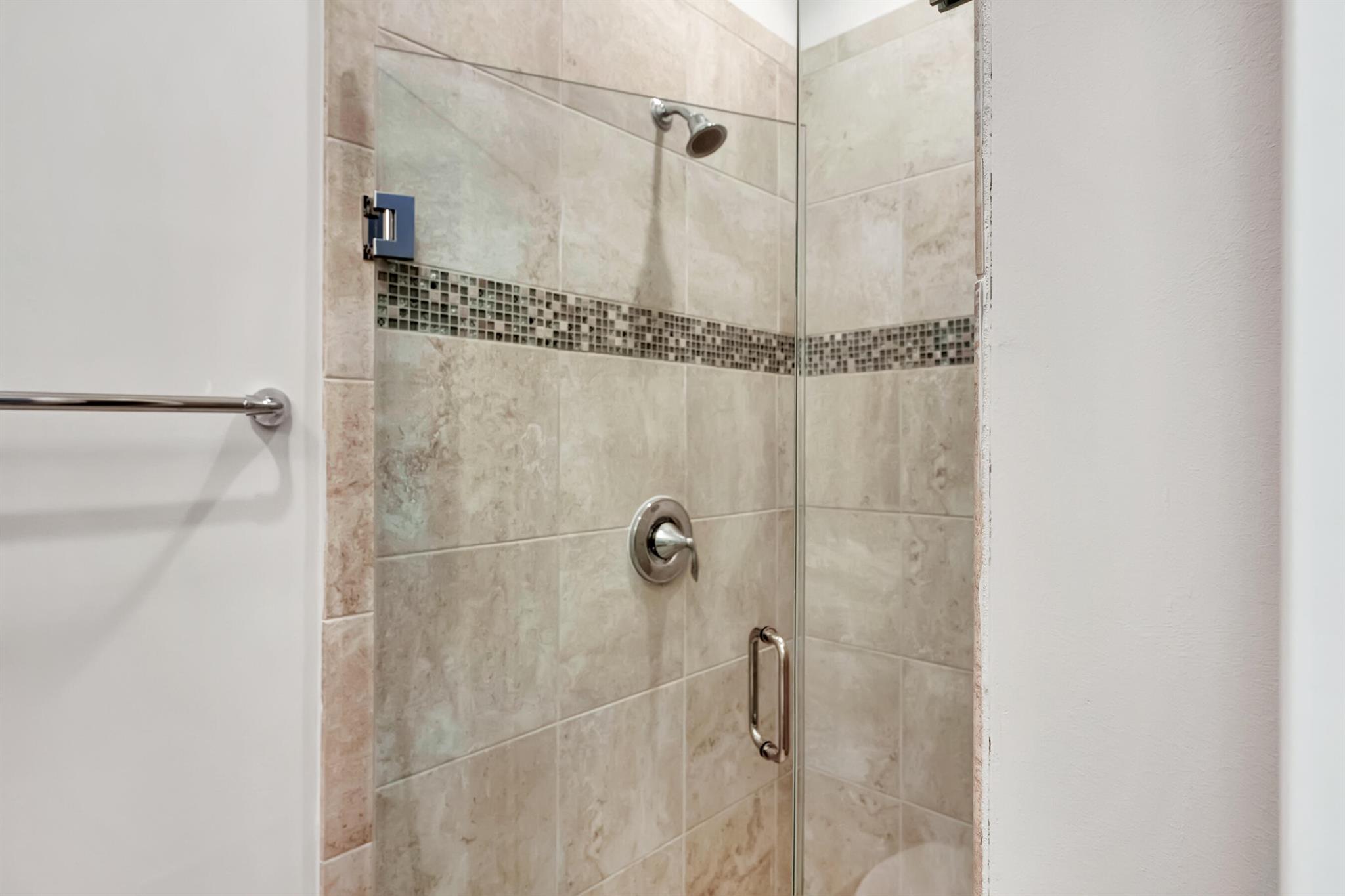 613 Windward Circle S