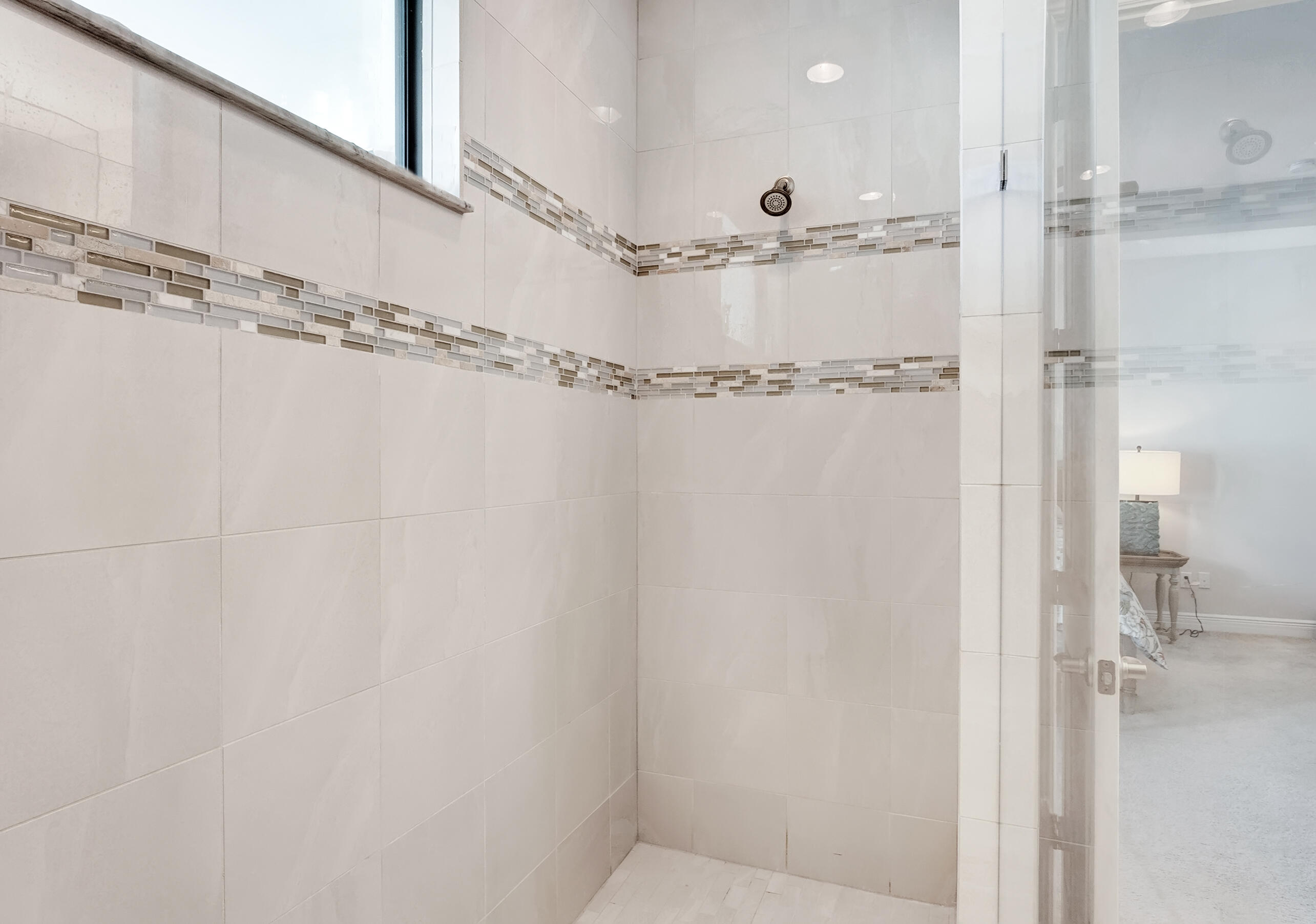 613 Windward Circle S