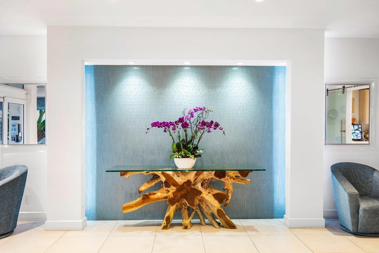 555 SE 6th Avenue 12 C