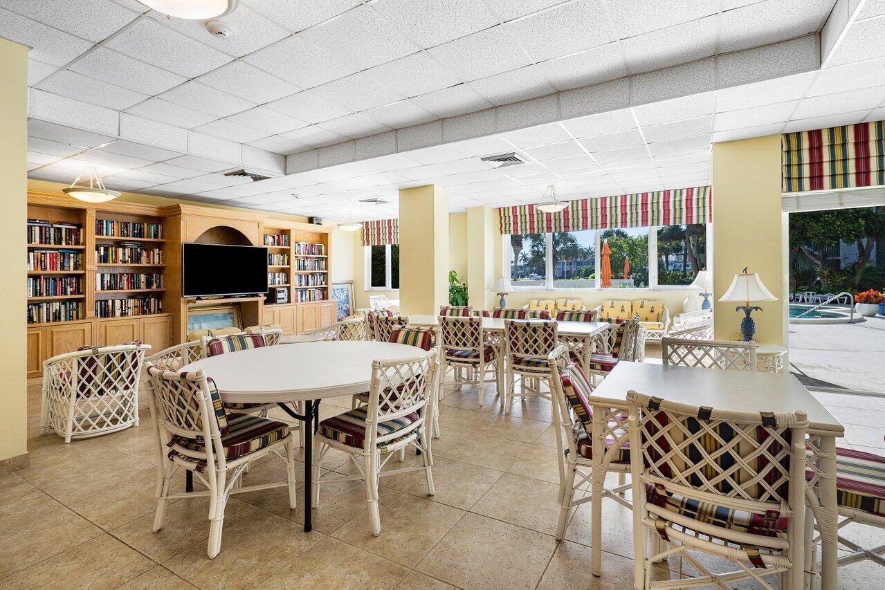 555 SE 6th Avenue 12 C