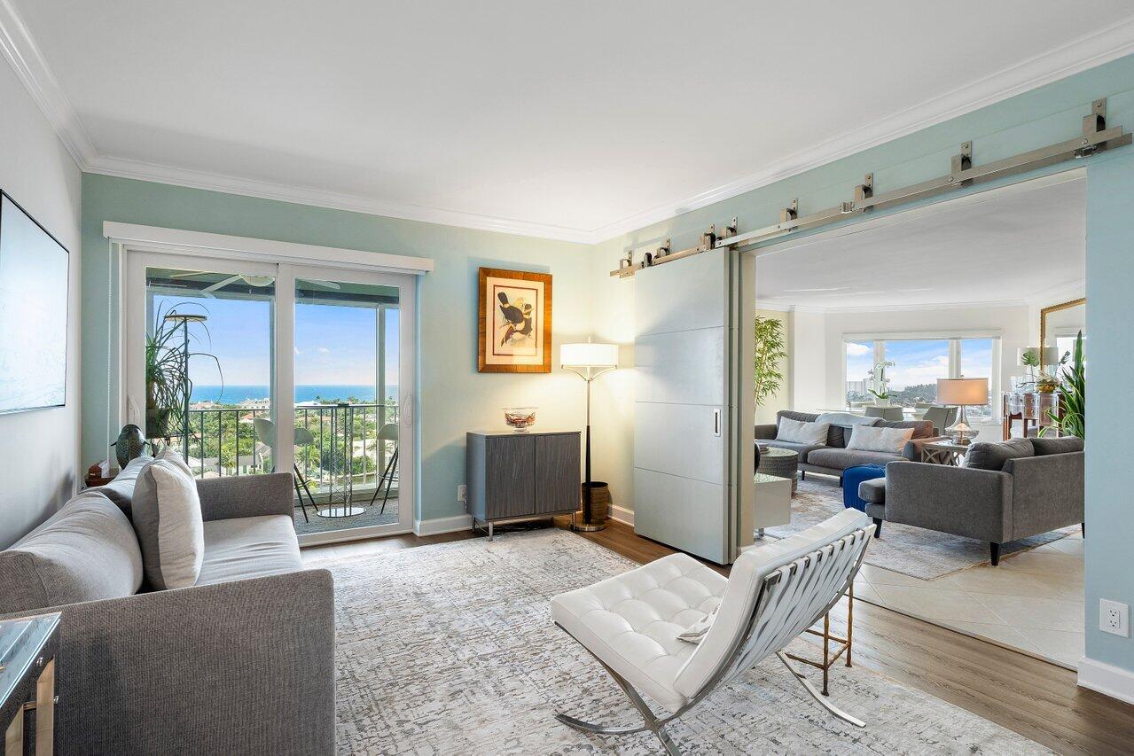 555 SE 6th Avenue 12 C