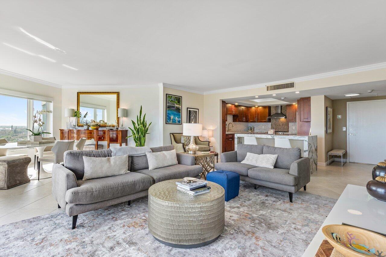 555 SE 6th Avenue 12 C