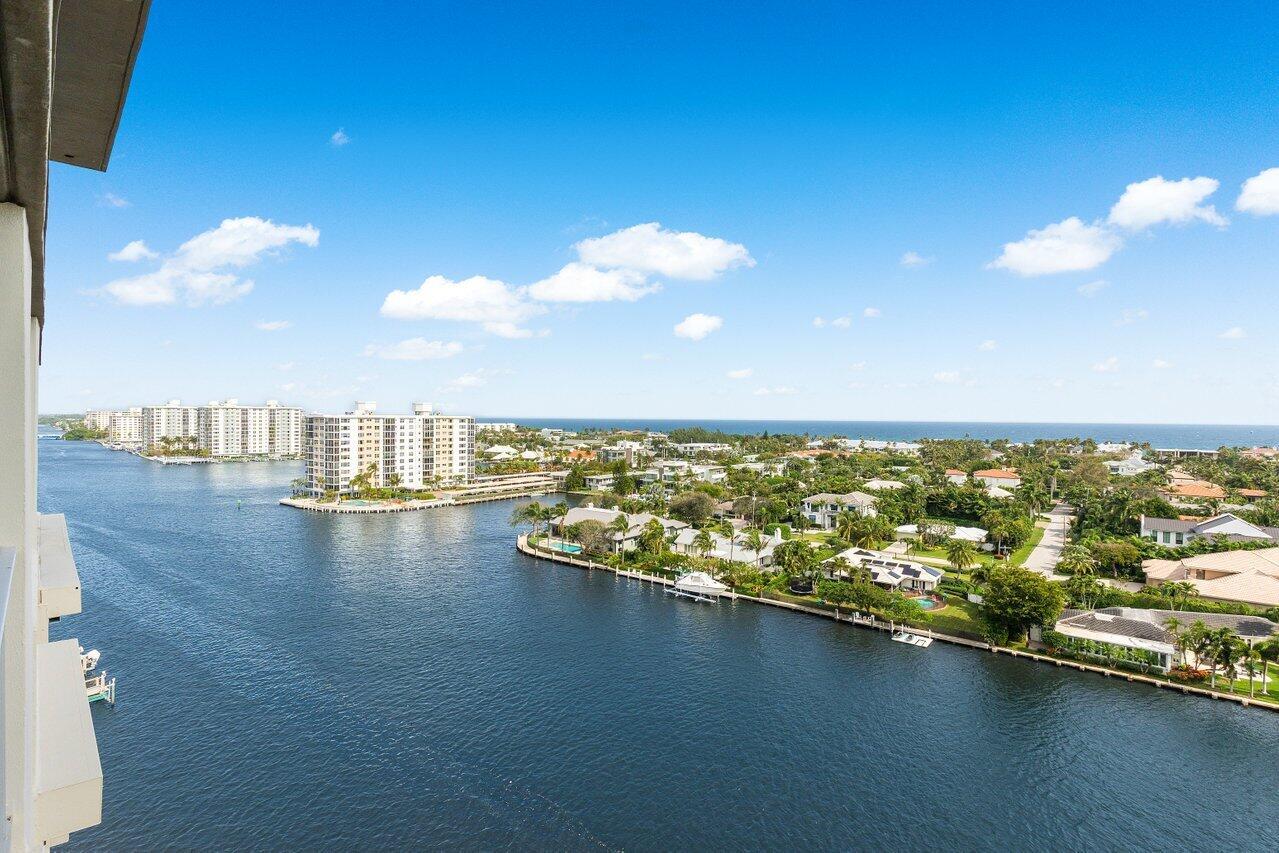 555 SE 6th Avenue 12 C