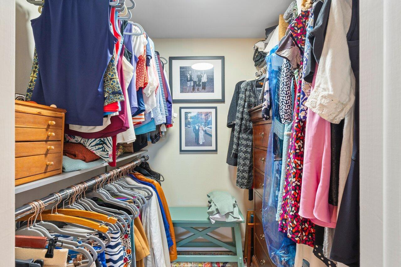 555 SE 6th Avenue 12 C