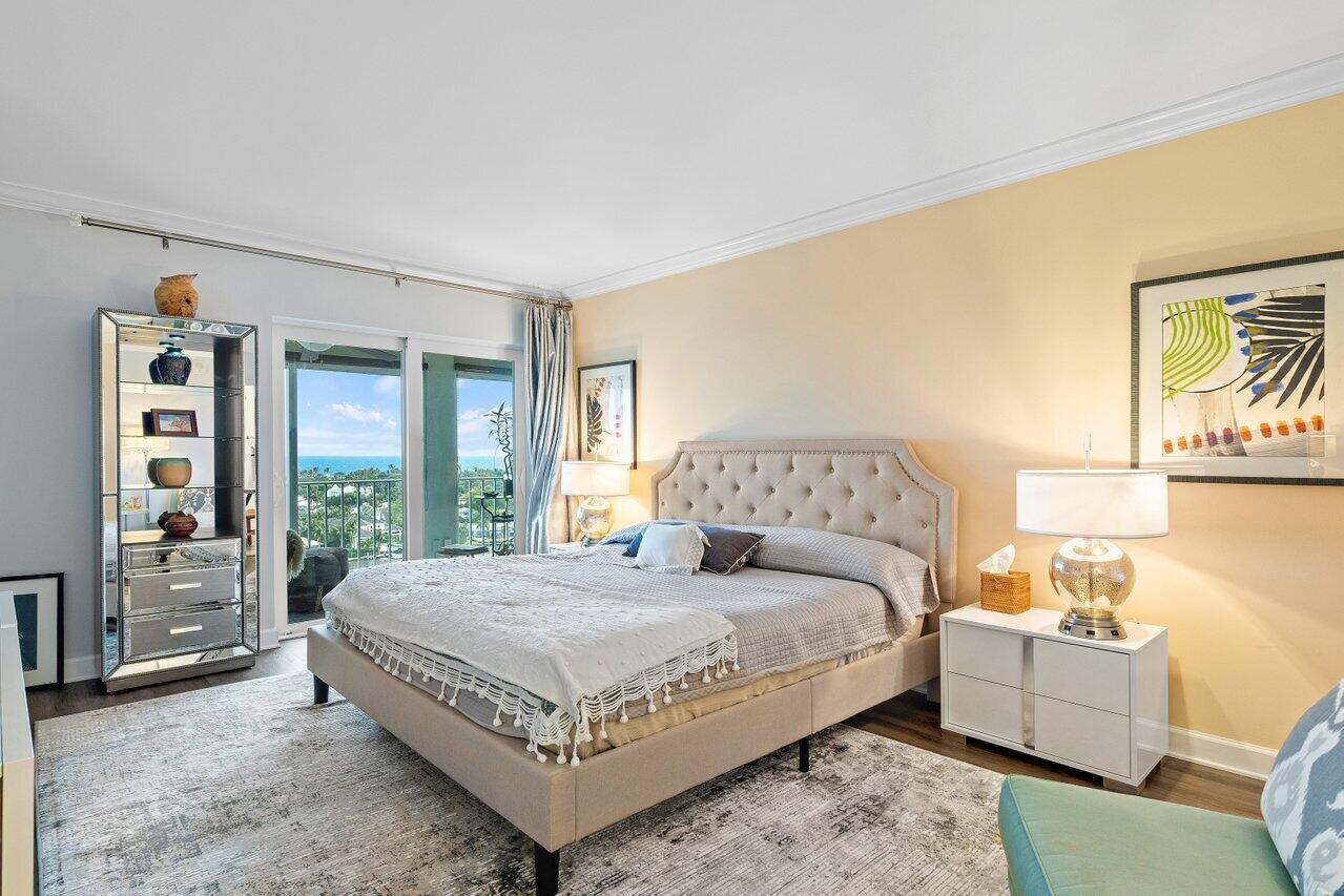 555 SE 6th Avenue 12 C