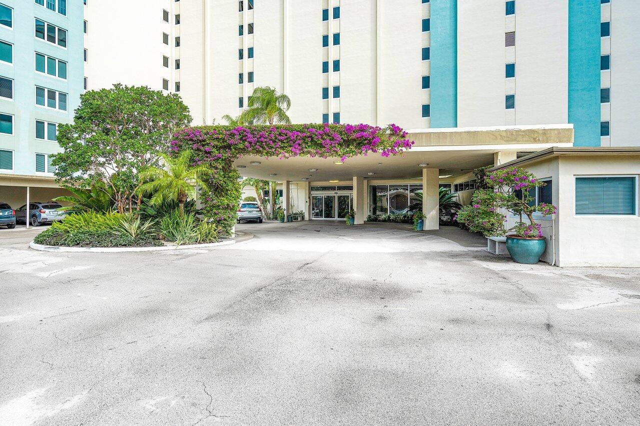 555 SE 6th Avenue 12 C