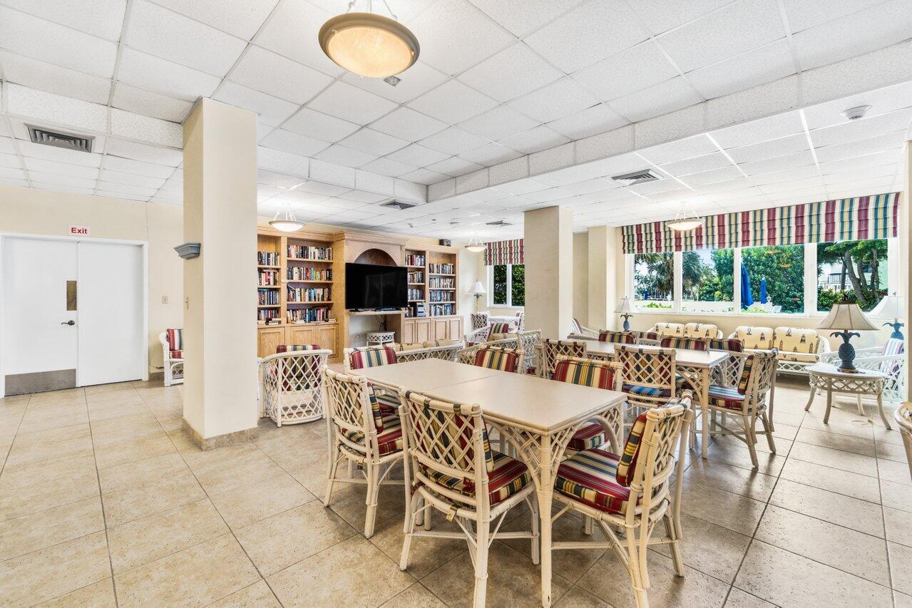 555 SE 6th Avenue 12 C