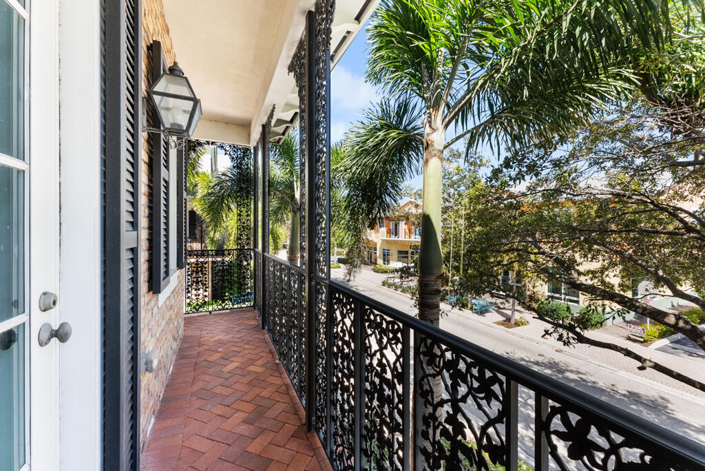 347 E Cannery Row Circle